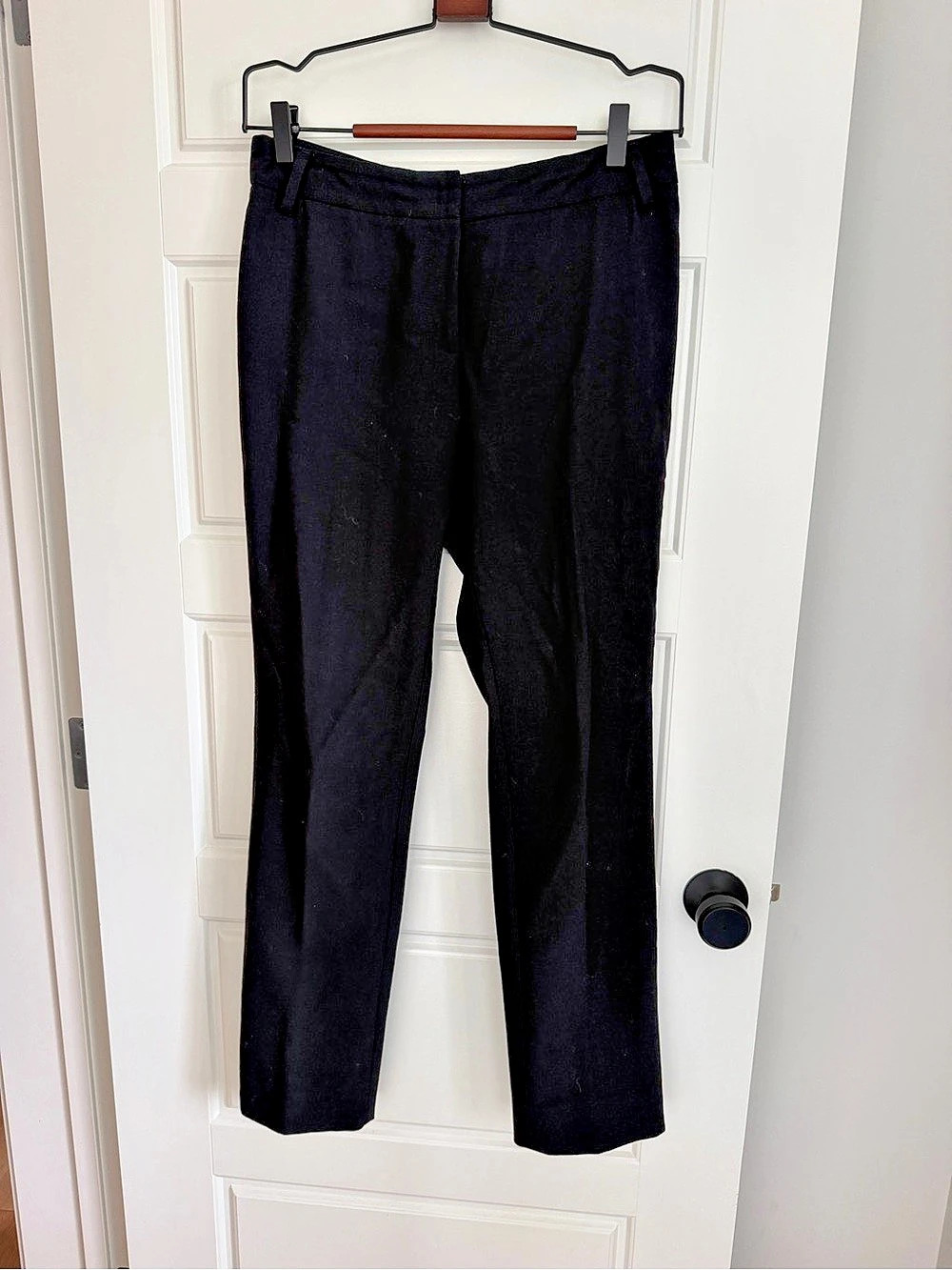 Akris Punto Straight Leg Wool Trousers in Black Size 6